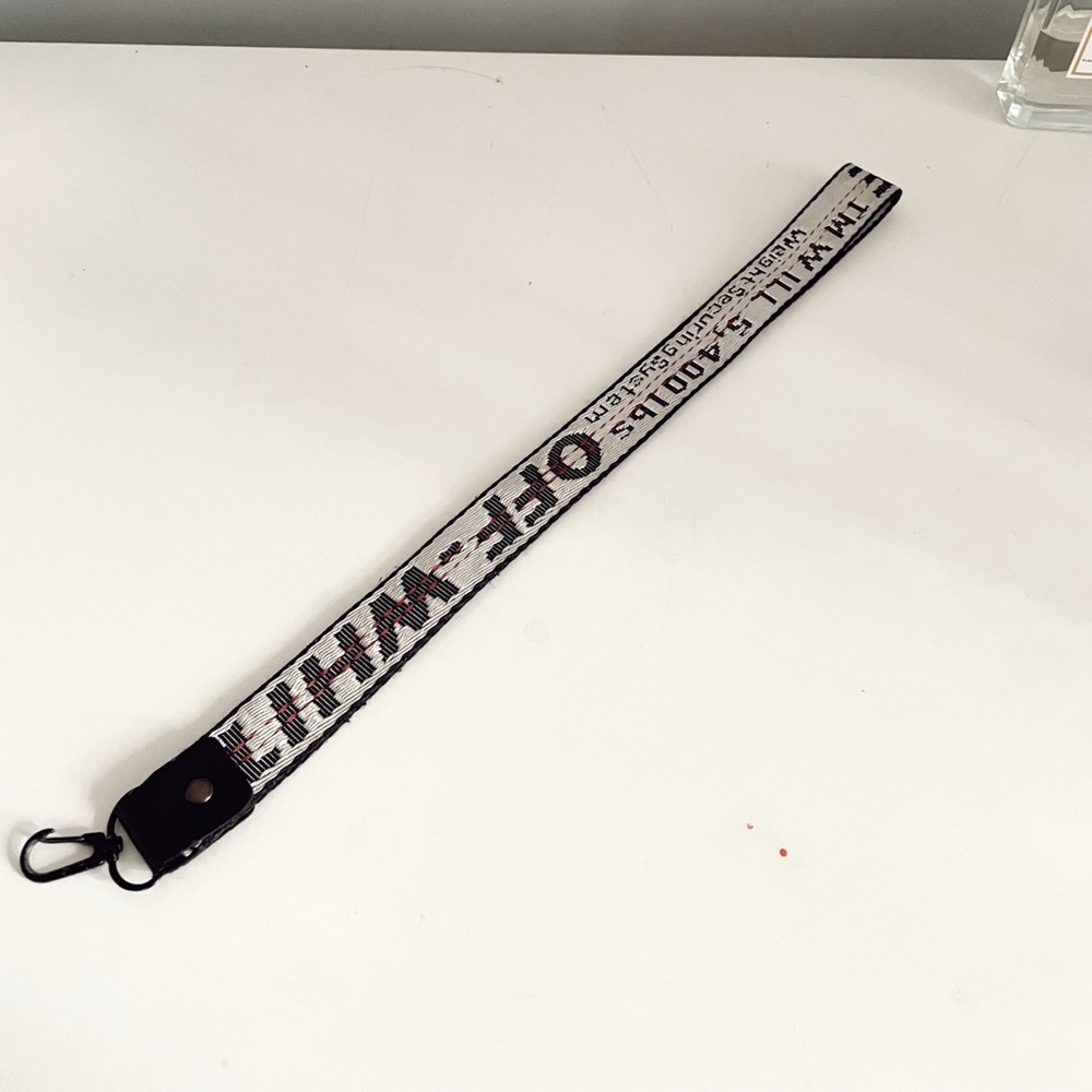 Off-white Key Chain